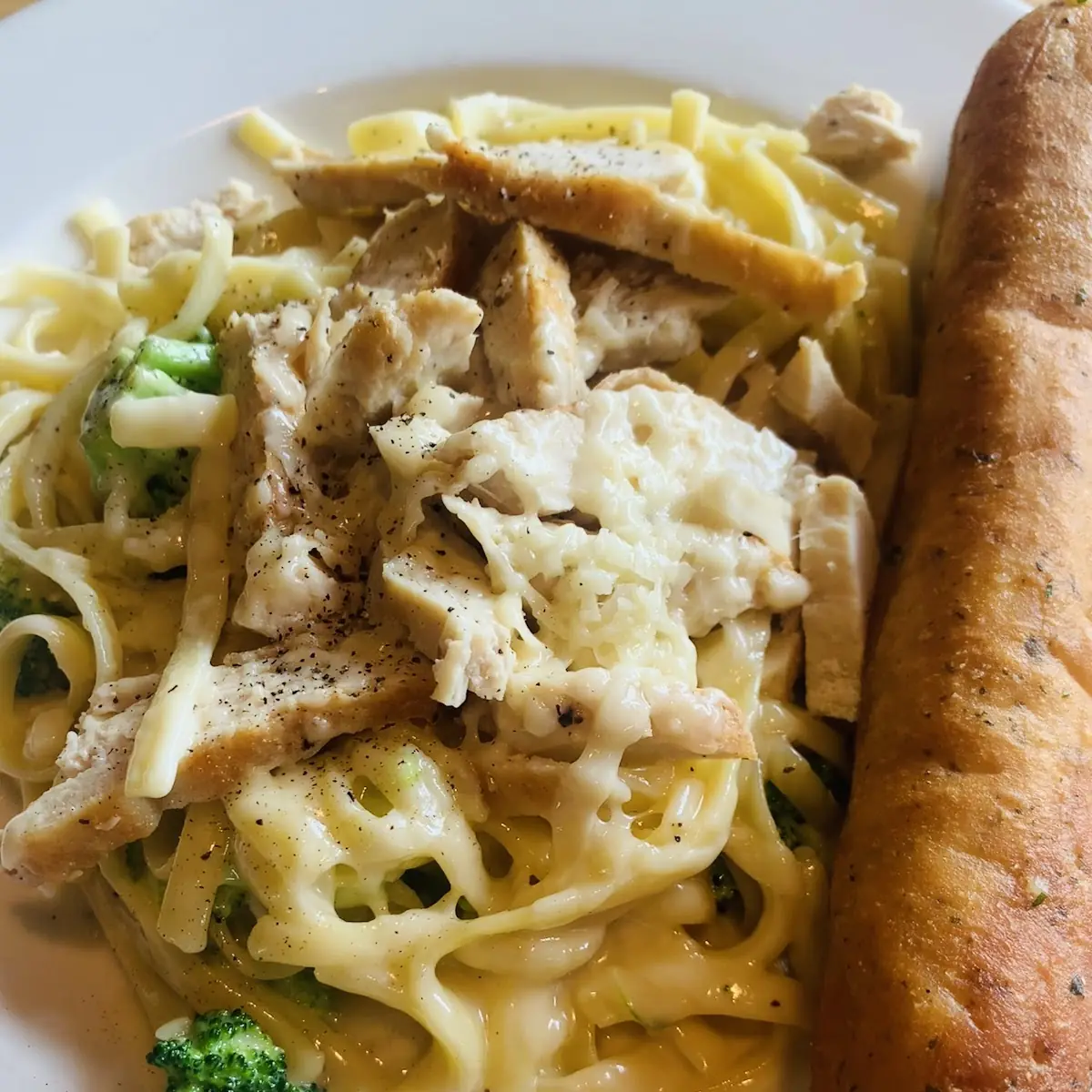 Chicken Alfredo