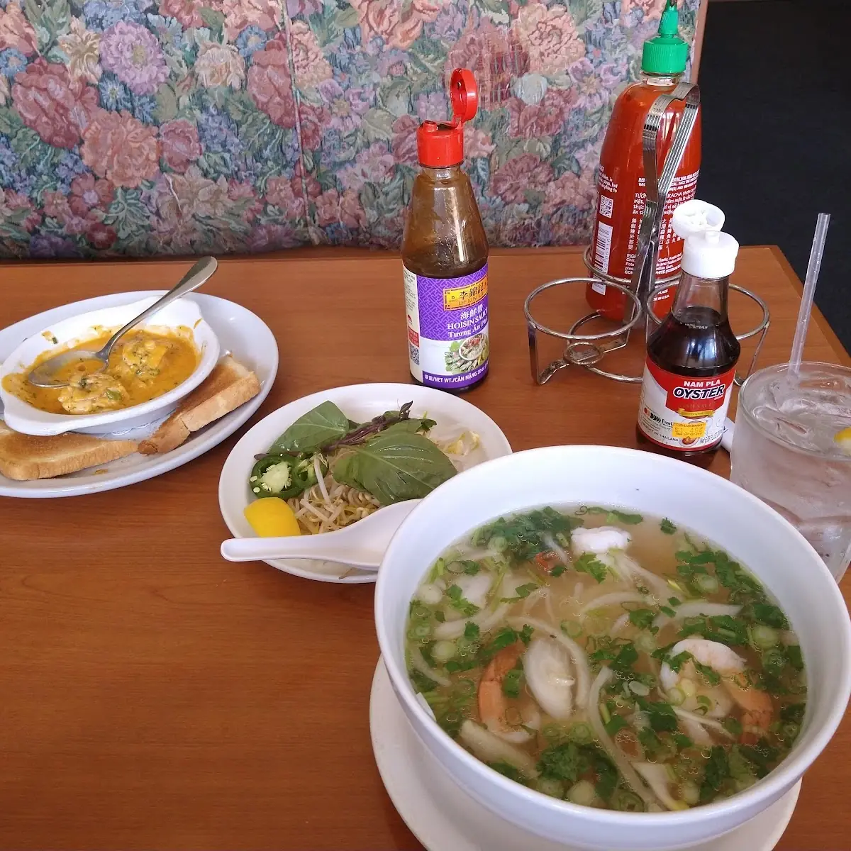 Chicken Pho Sate