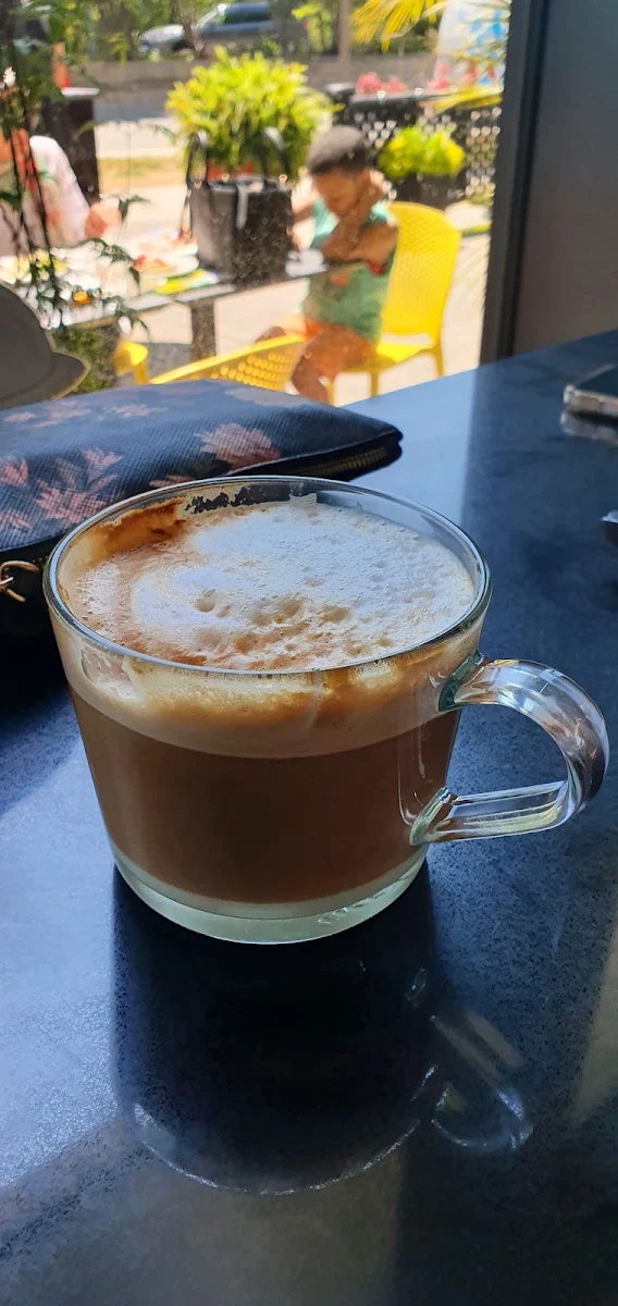 Cafe Con Leche, Huevos Gourmet