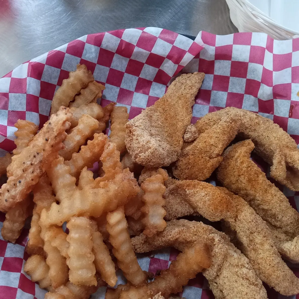 Fried Shrimp Basket with Cocktail Sauce