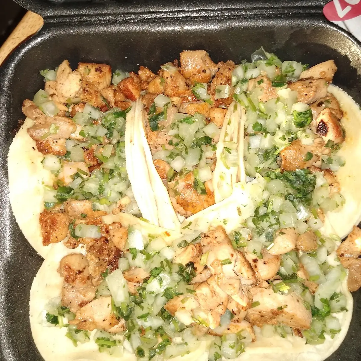 Pollo Asado Taco