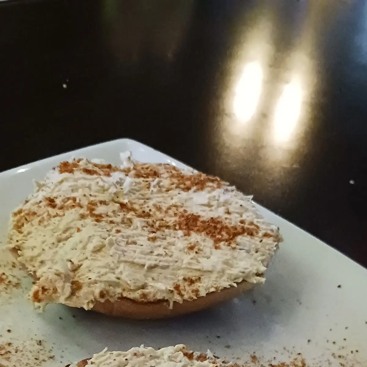 Old Bay Crabdip Bagel
