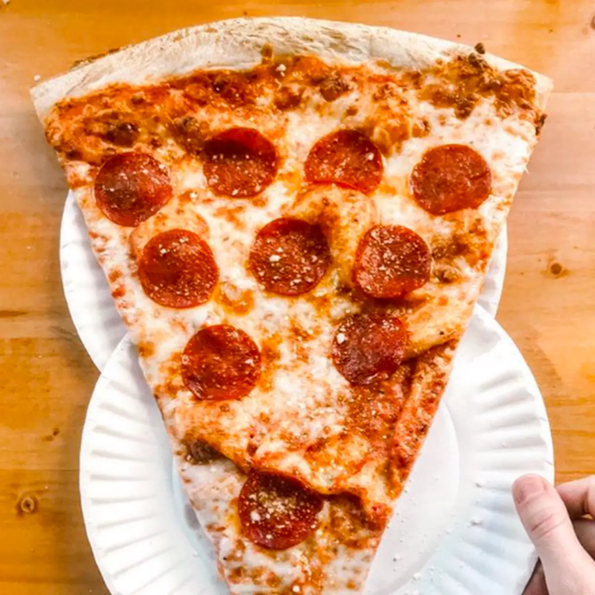 Pepperoni and Buffalo Chicken Slices