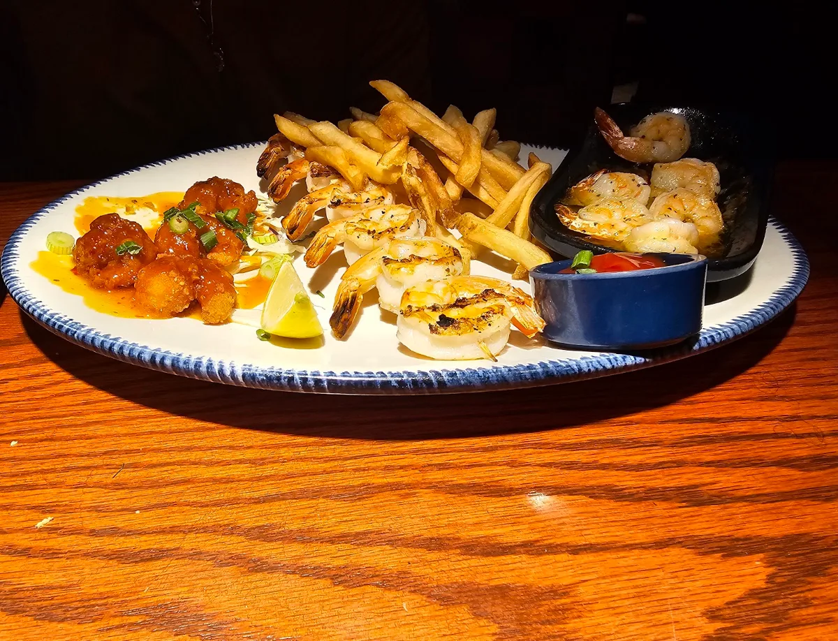 Friday - Steak & Walt's Favourite Shrimp, Red Lobster