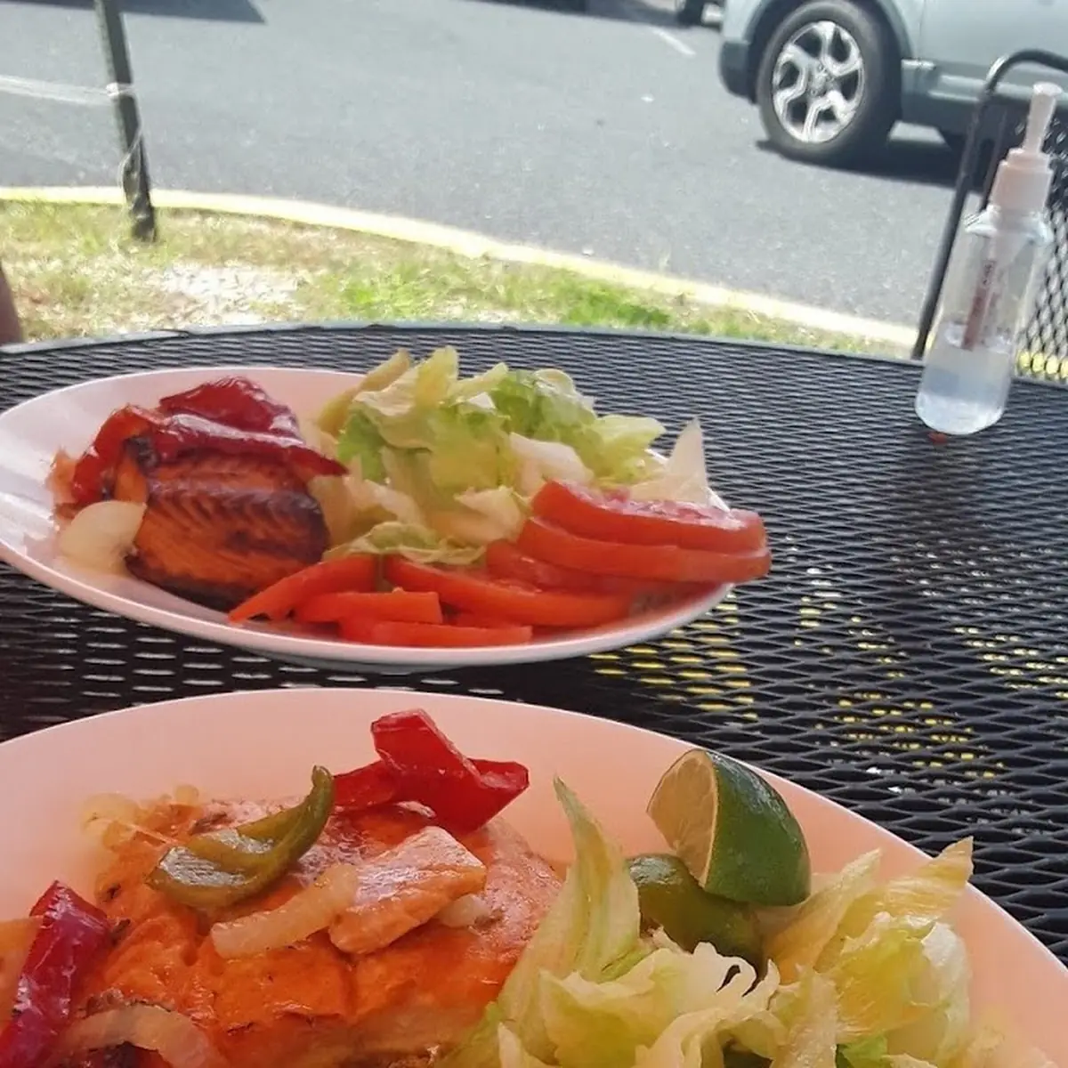 Ensalada Verde Y Pescado