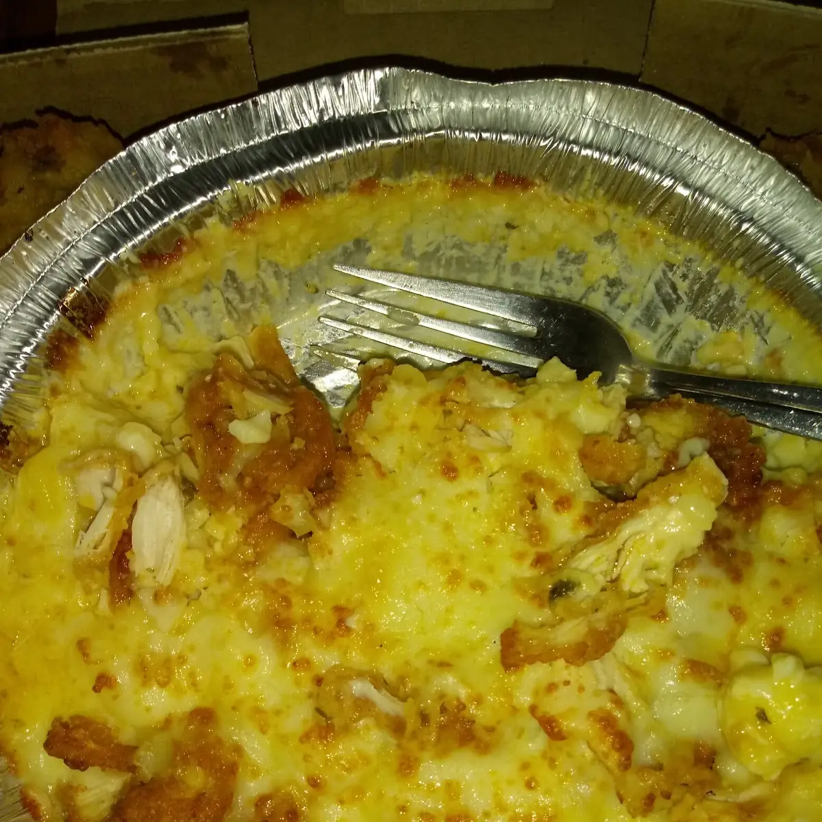White Cheddar Mac N Cheese with Parmesan Chicken