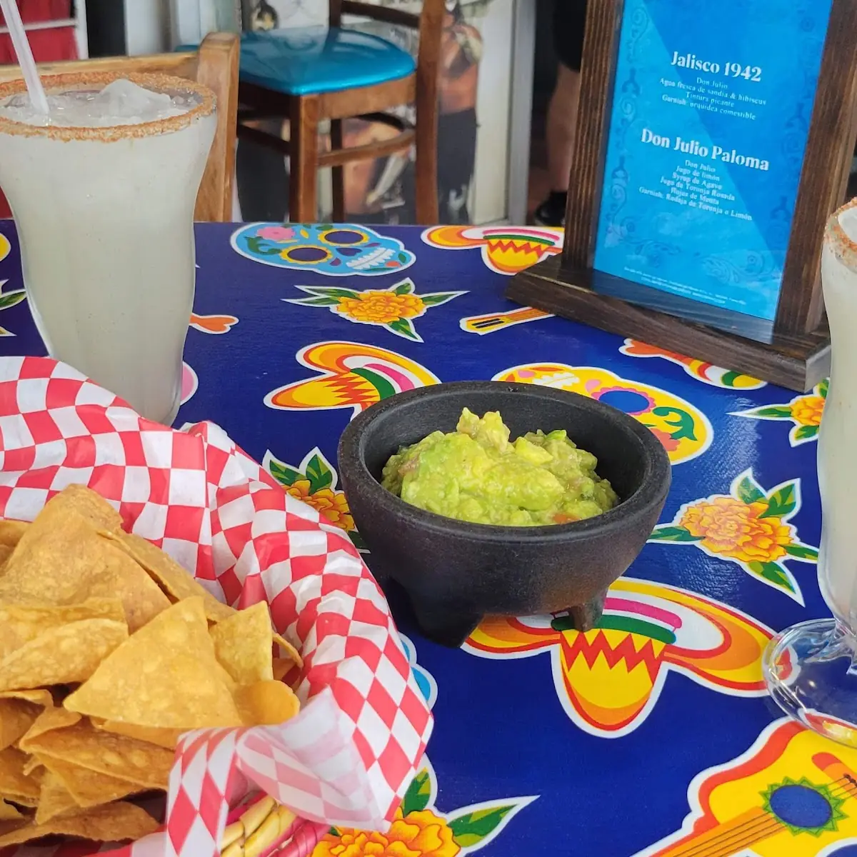 Chips and Guacamole Dip
