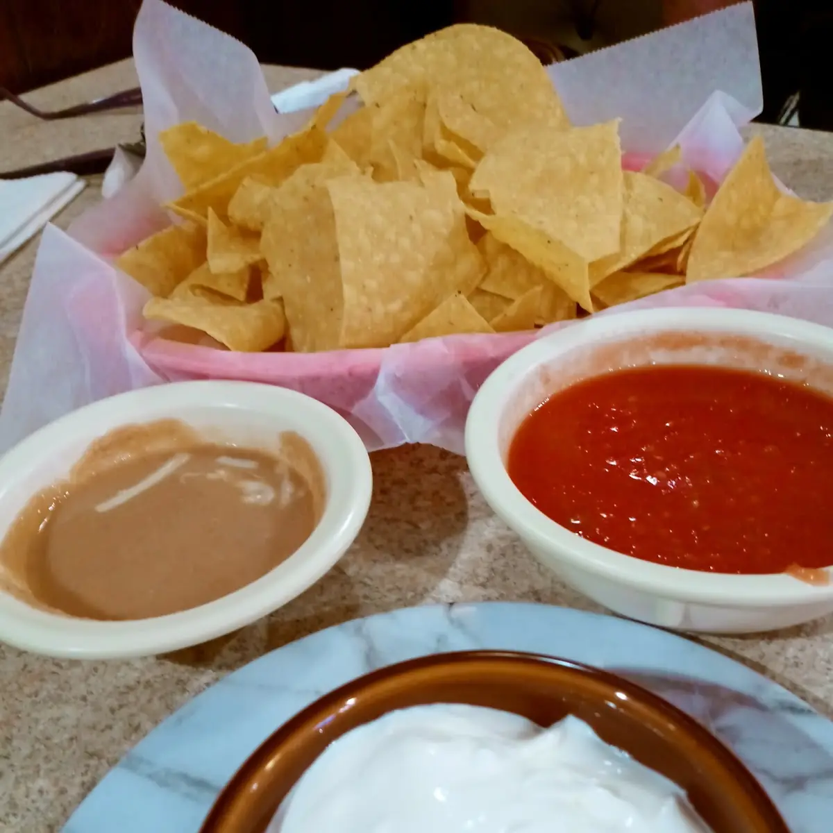 Chips Salsa Bean Dip