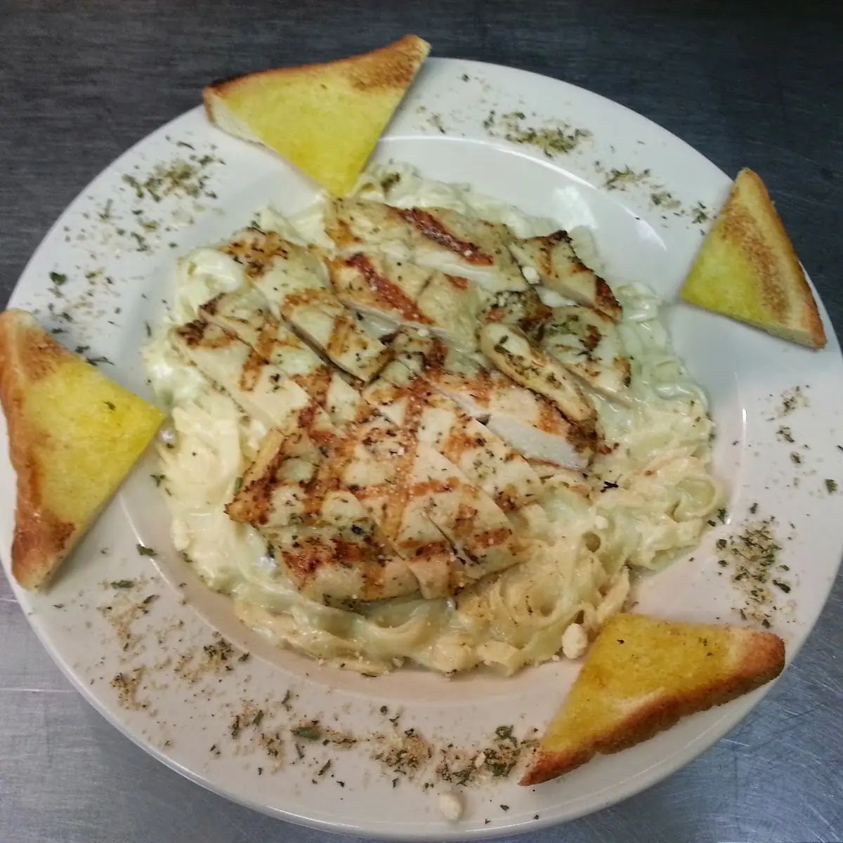 Grilled Chicken with Fettuccine Alfredo