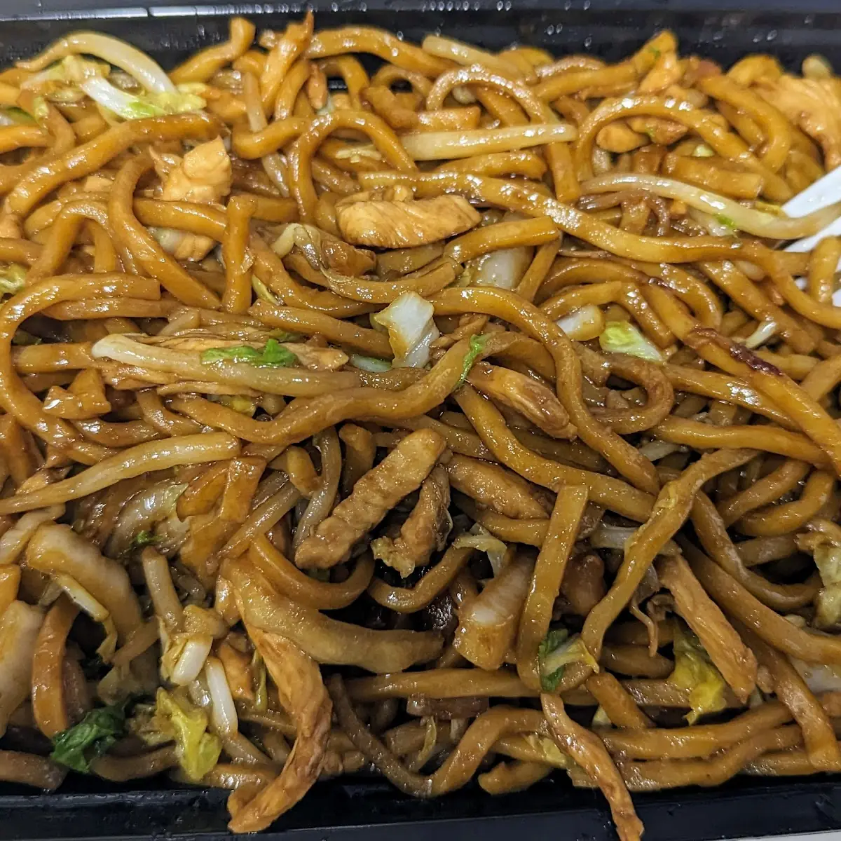 Chicken Lo Mein