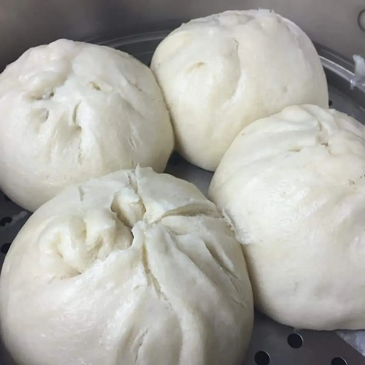Vietnamese Steam Pork Buns
