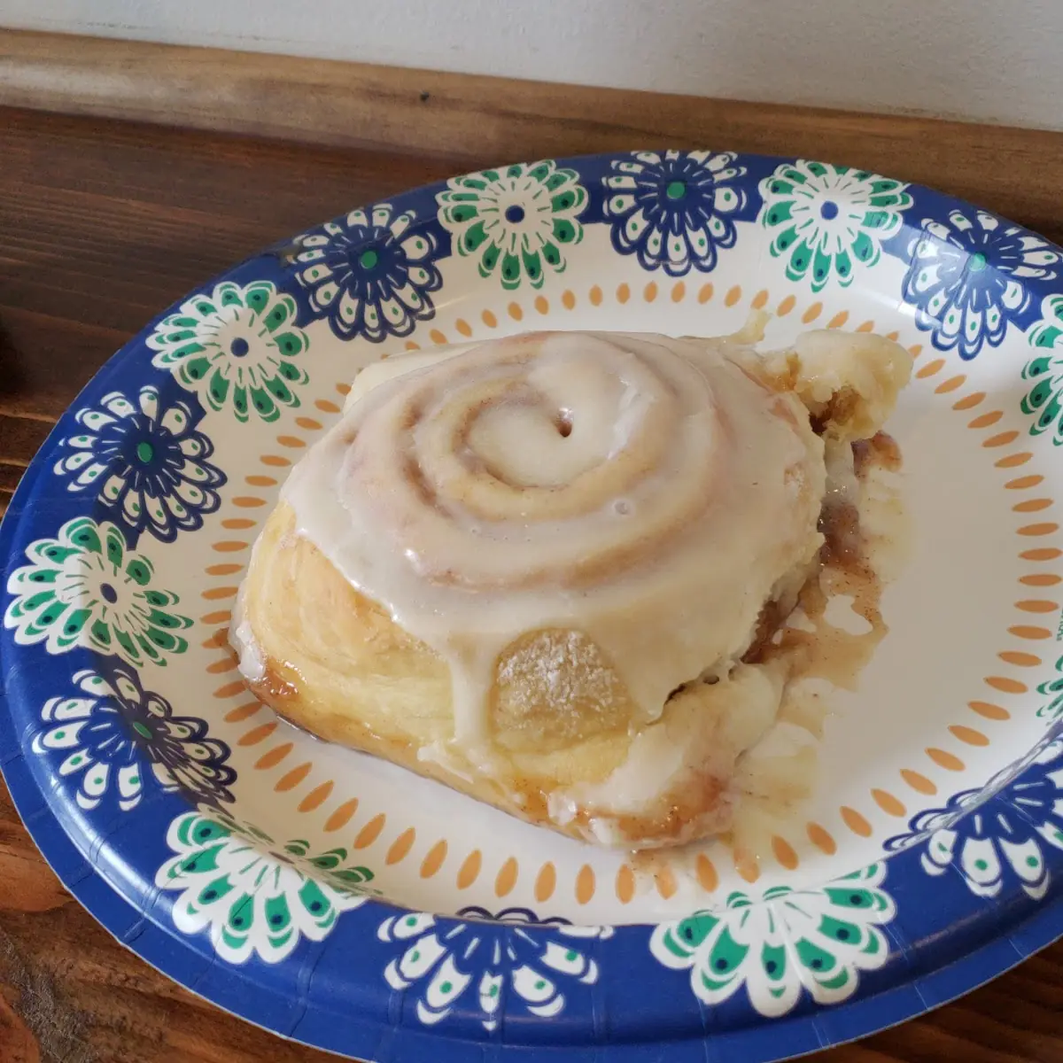 Fri-Sun Cinnamon Rolls