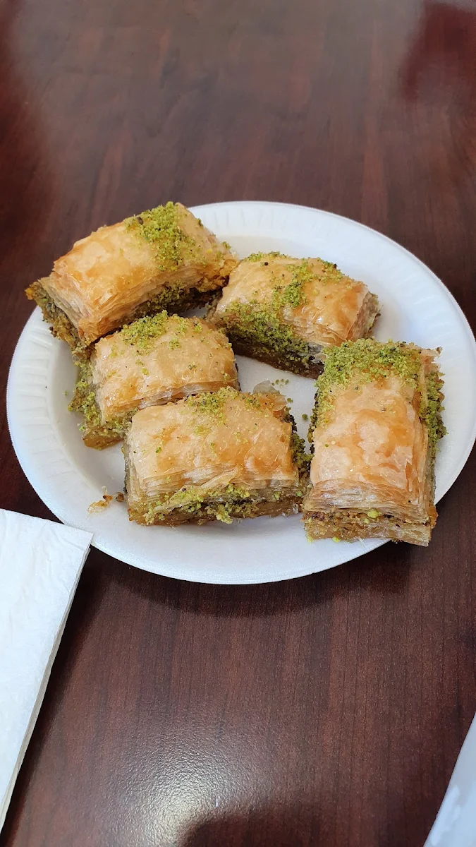 Baklava, Shawarma Max