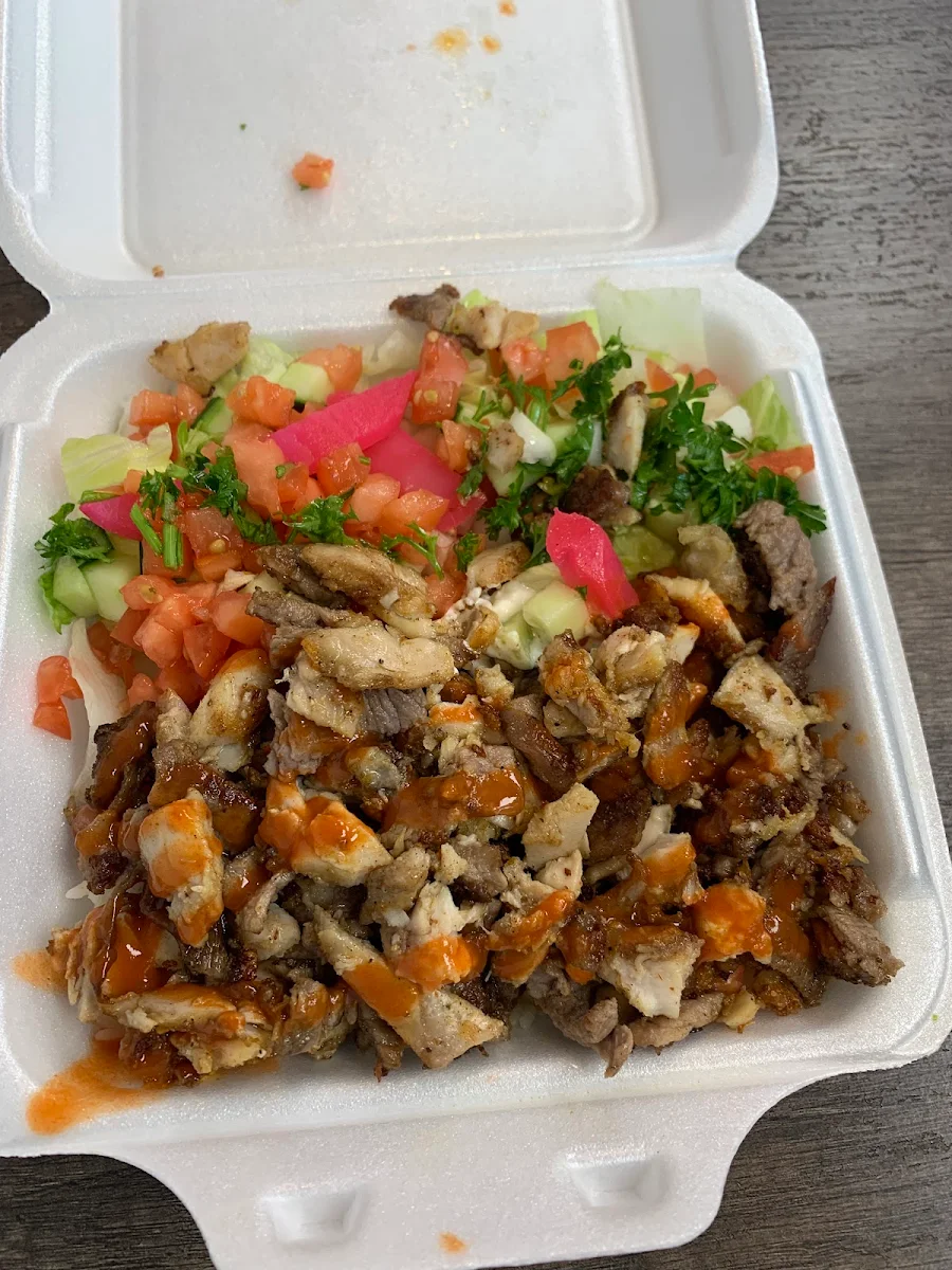 Highlights, Shawarma Max