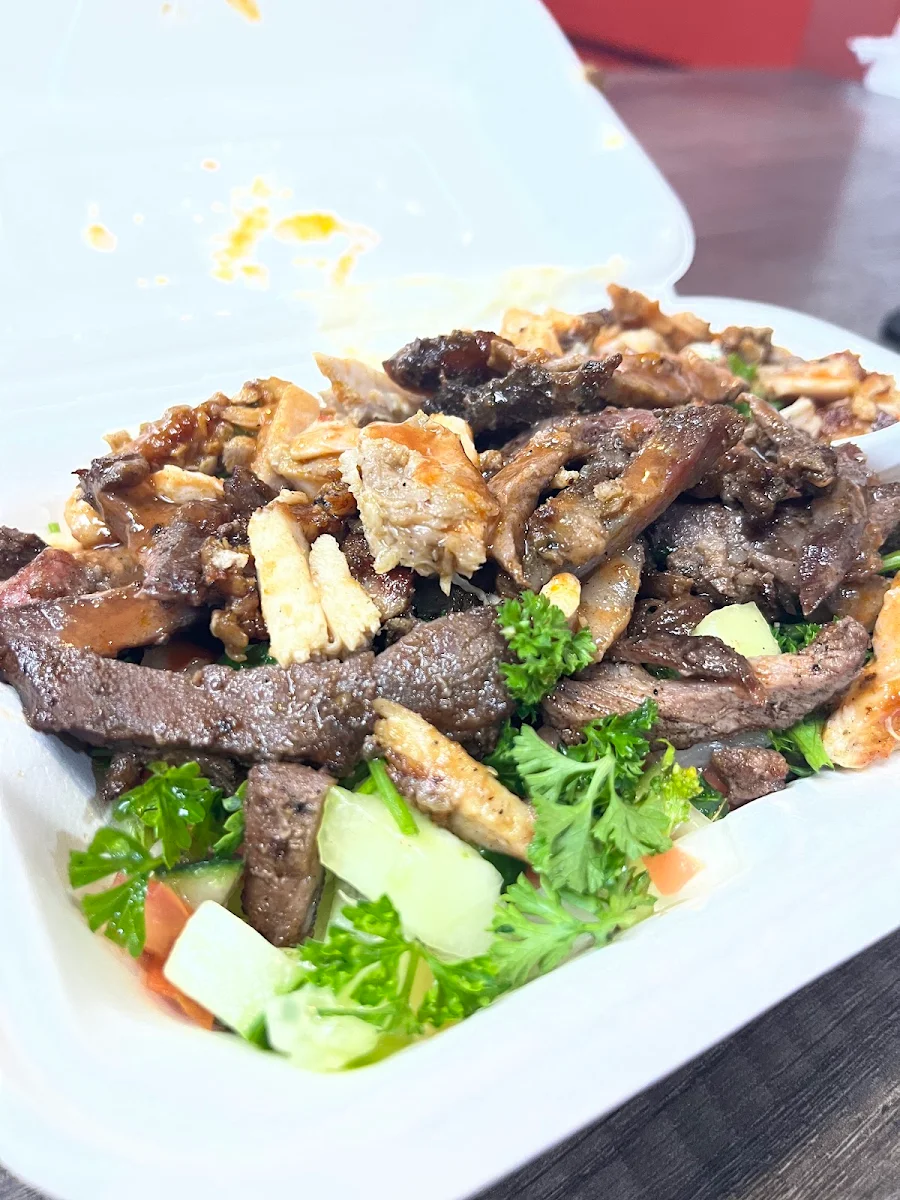 Highlights, Shawarma Max