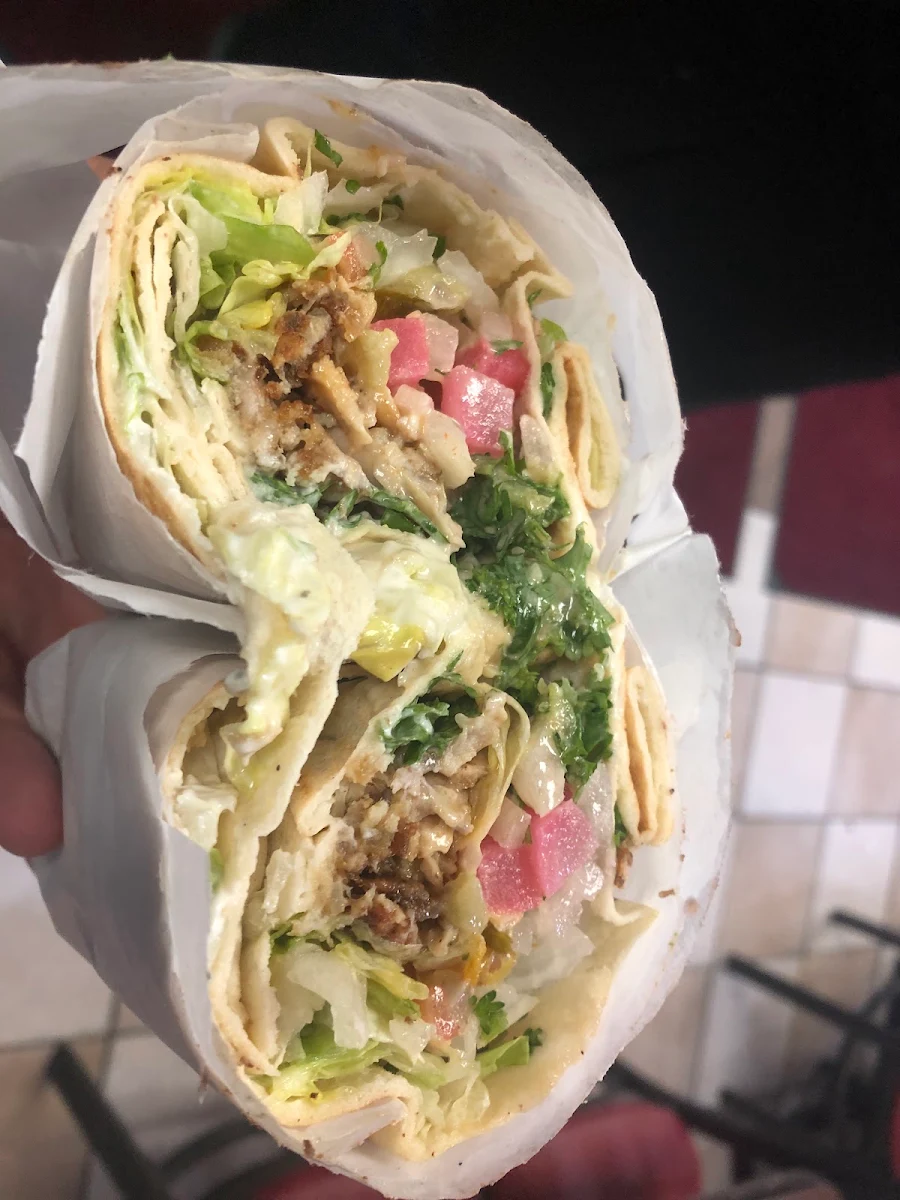 Highlights, Shawarma Max