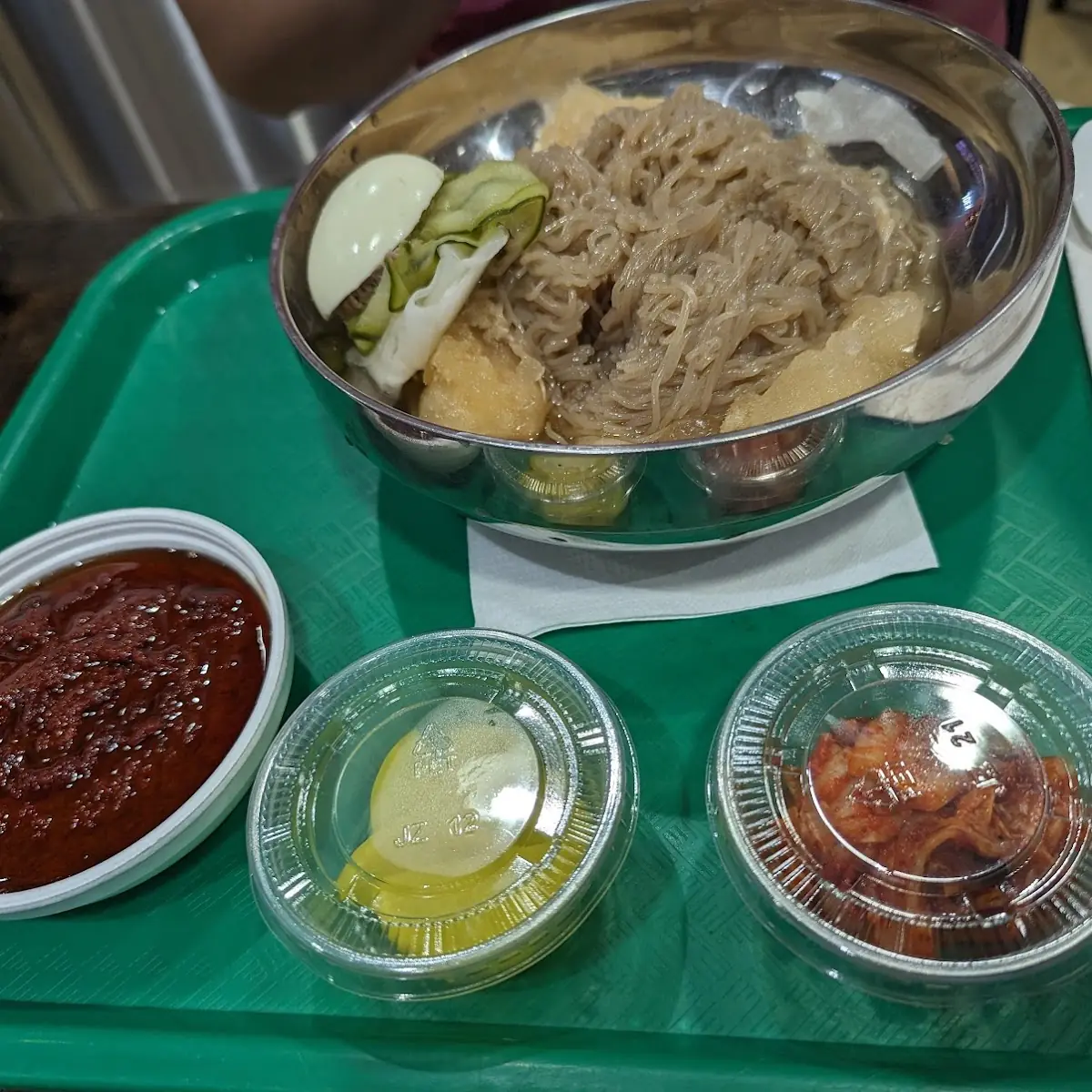 8 Spicy Neng-Myun