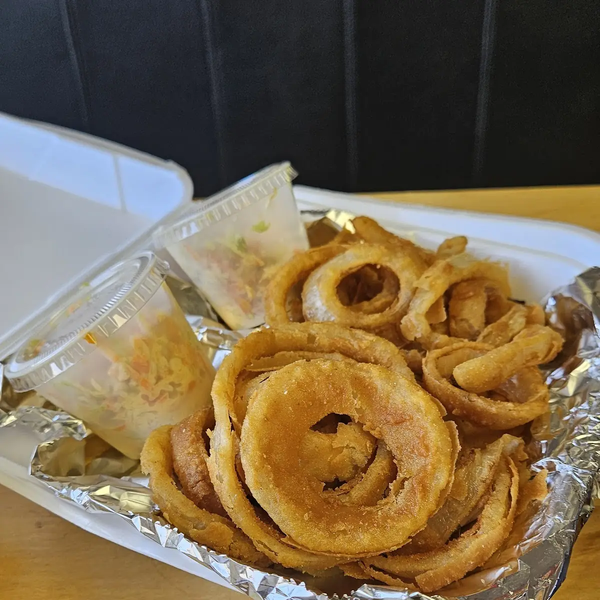 Plain wings