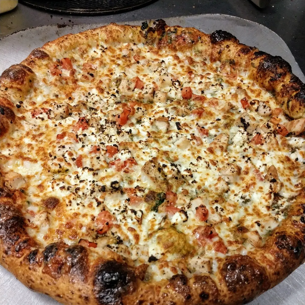 Chicken & Bacon with Garlic Oil Ranch Base