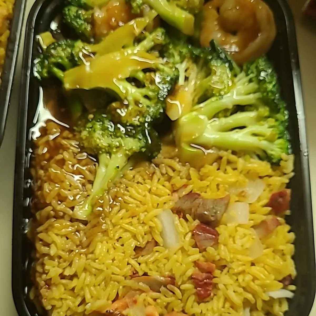 Shrimp and Broccoli with Garlic Sauce