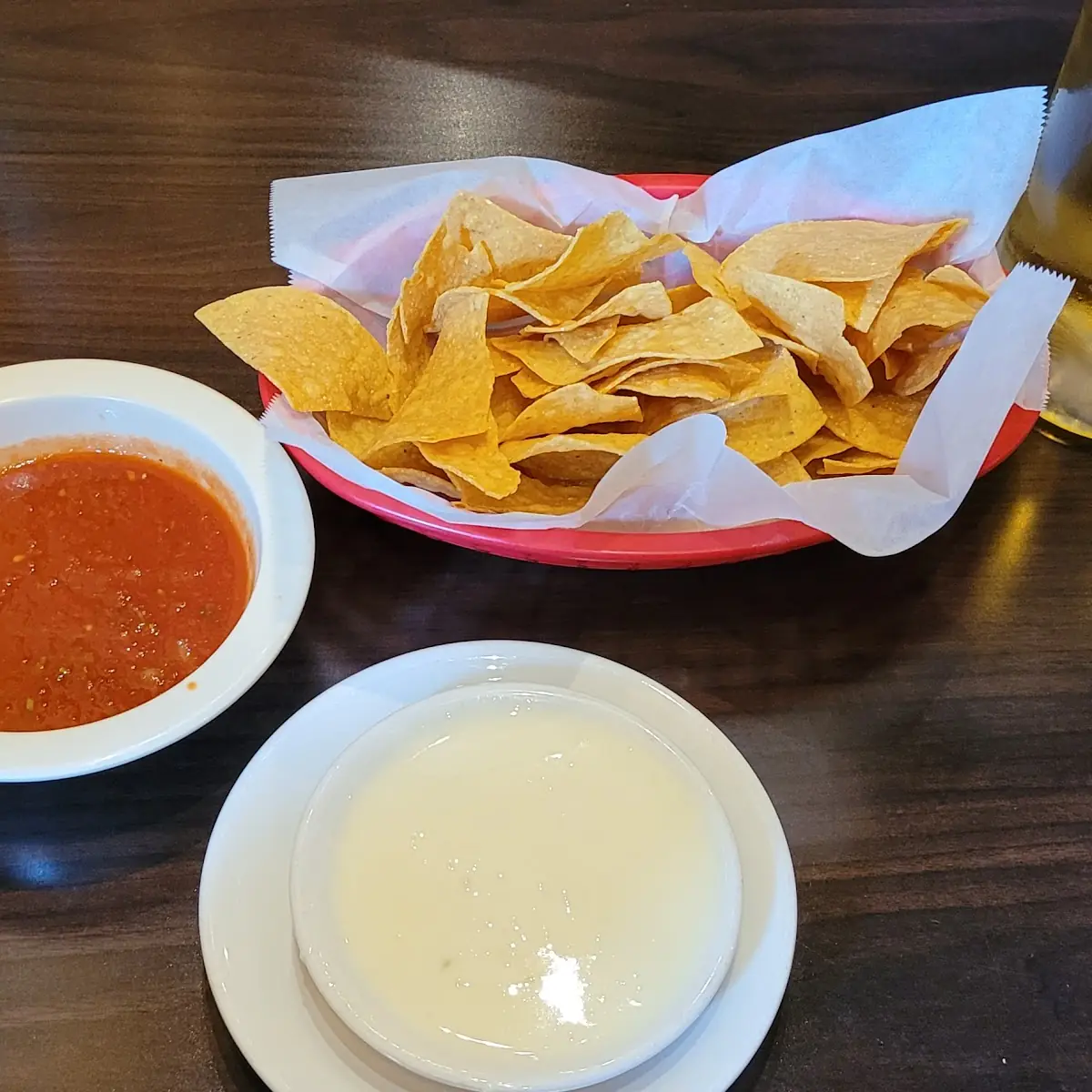 Nachos and Queso Dip