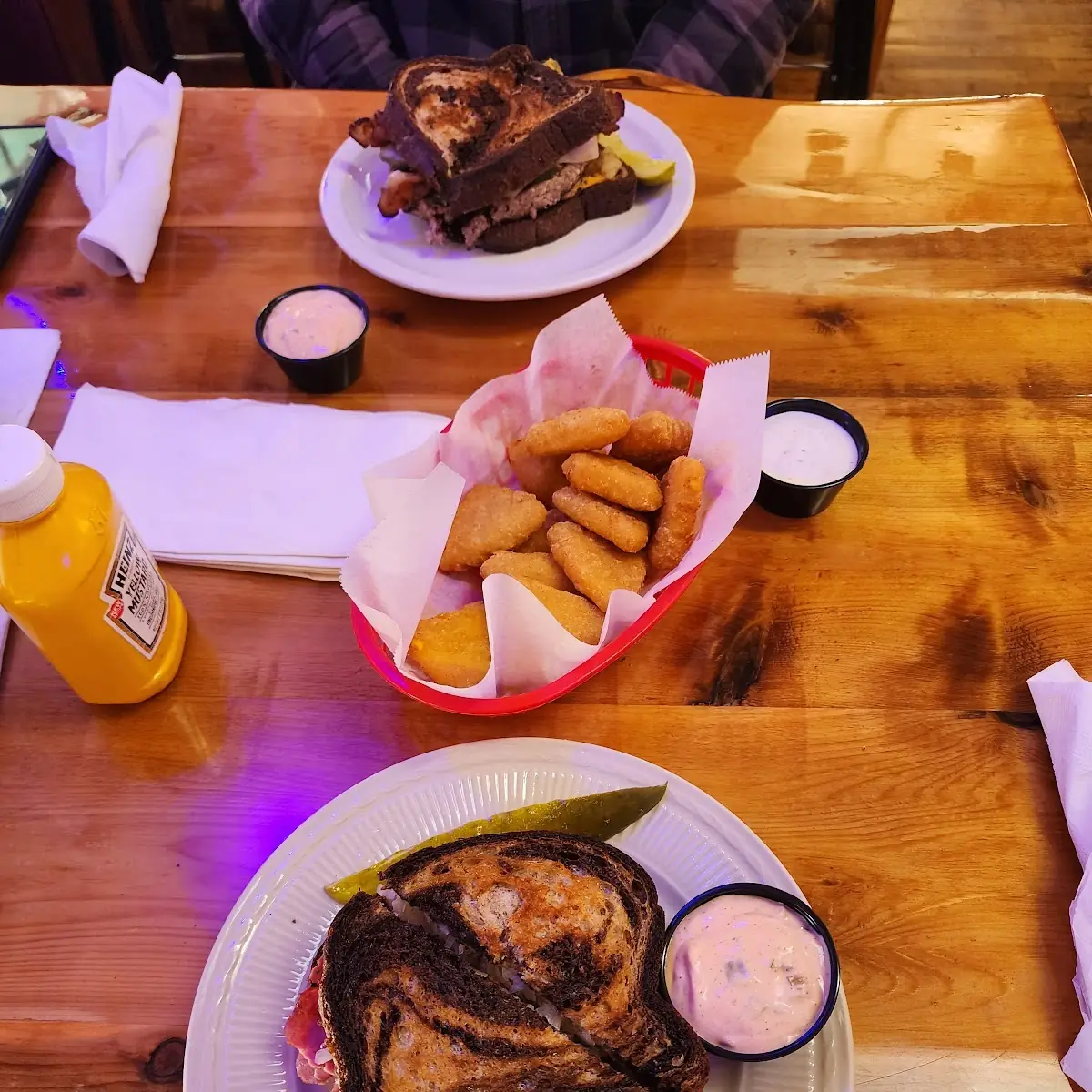 Ruben Patty Melt and Mac&Cheese Bites