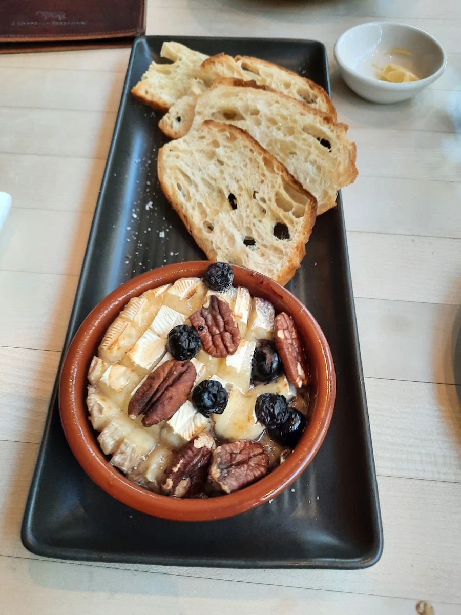 Baked Camembert