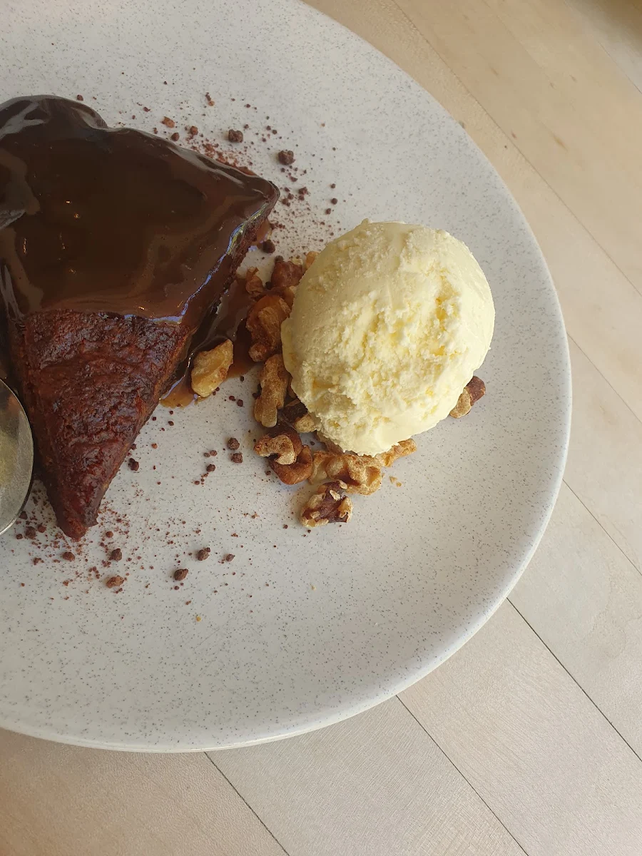 Sticky Date Pudding