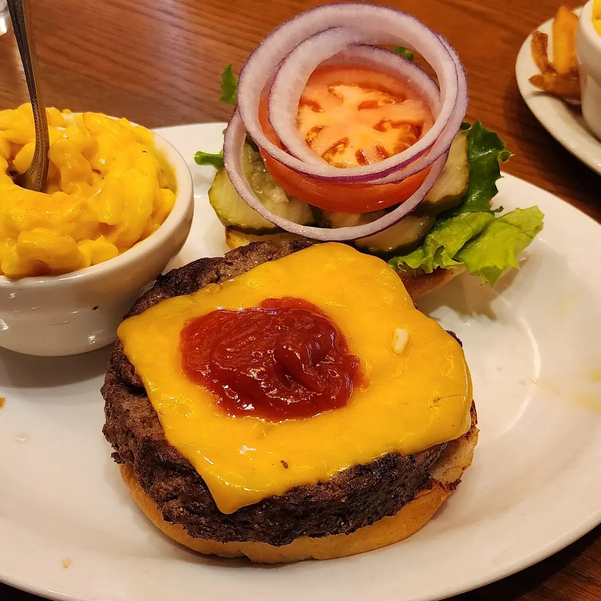 Cheeseburger and Mac and Cheese