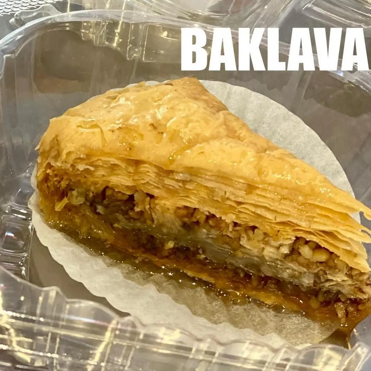 Baklava 1 Tray (18 Pieces)
