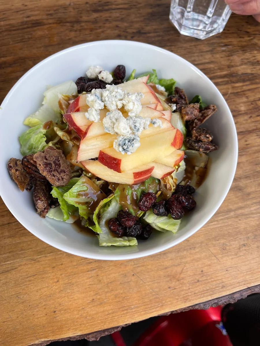 JZ's Signature Salad, JZ’s Pizza