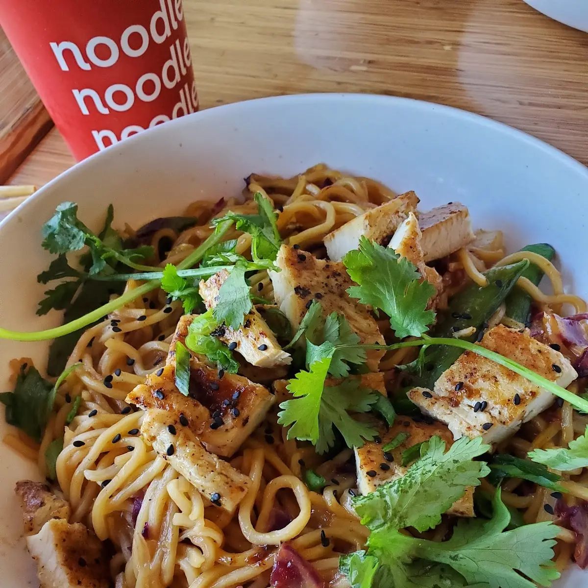 Chicken Lo Mein