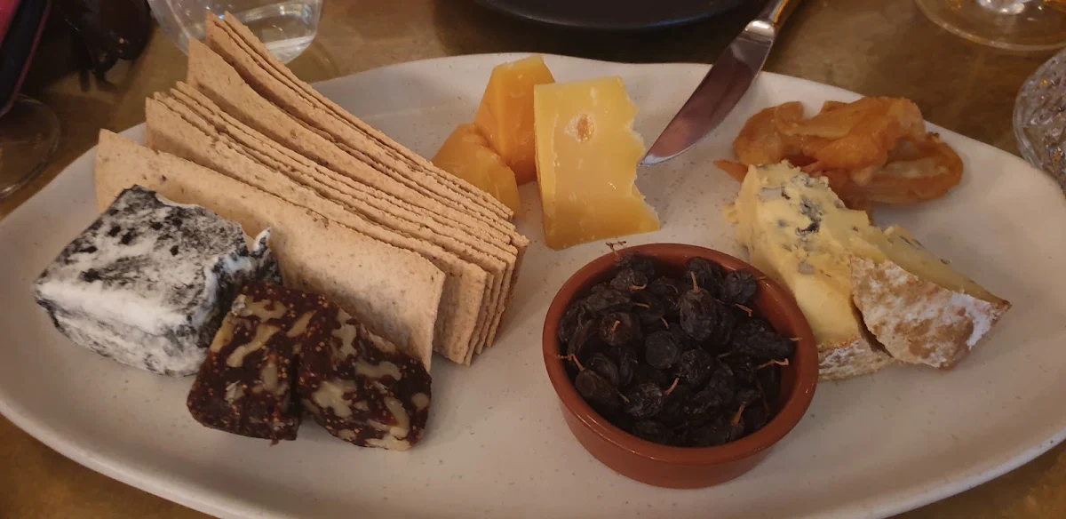 Cheese Plate, APOTECA