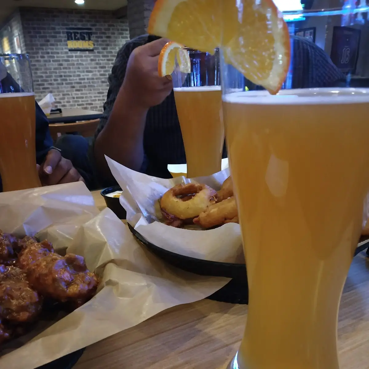 Blue Moon Belgian White