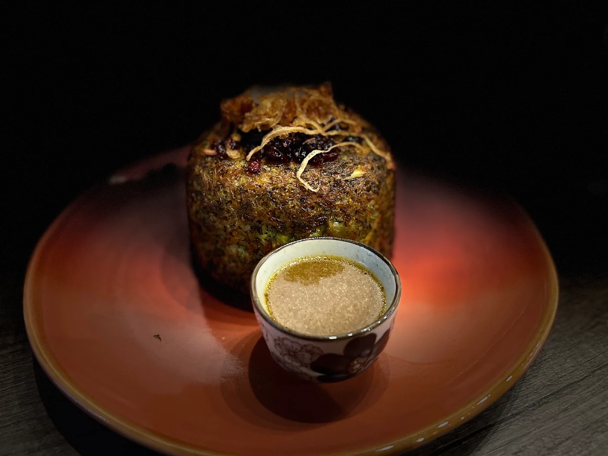 Baghali Polo Tahchin, Tahchinbar