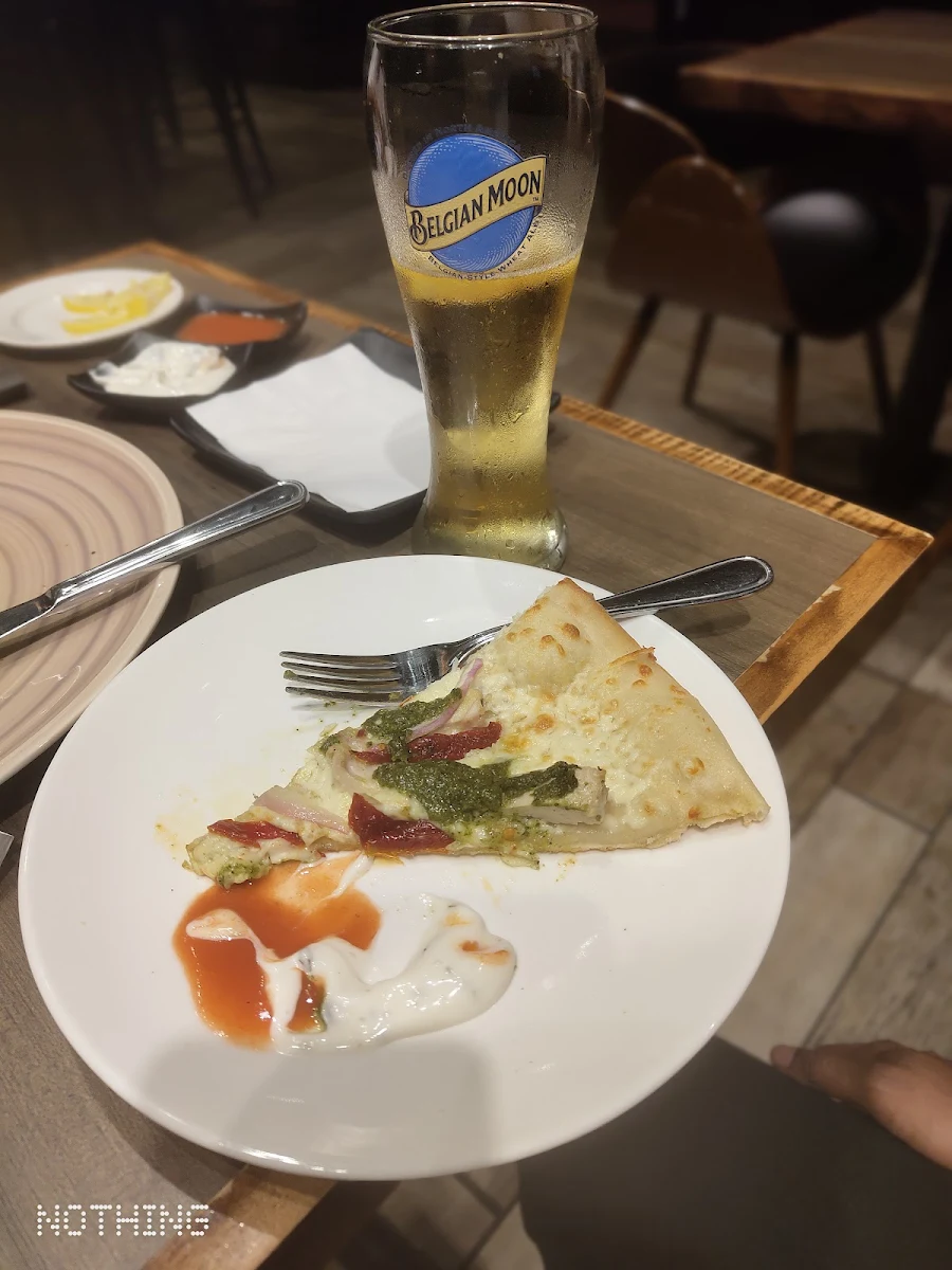 Thin Crust Pizza Margherita, Tahchinbar