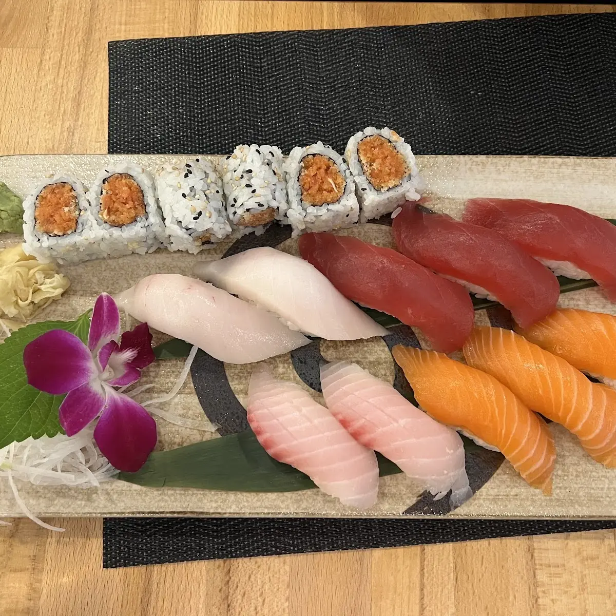 Sushi Deluxe