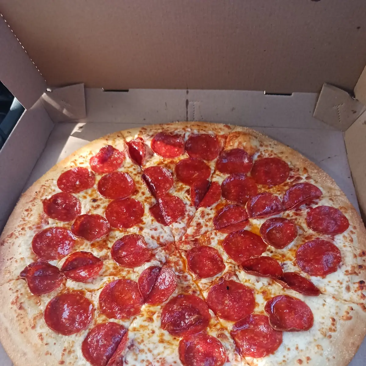 Classic Pepperoni Pizza