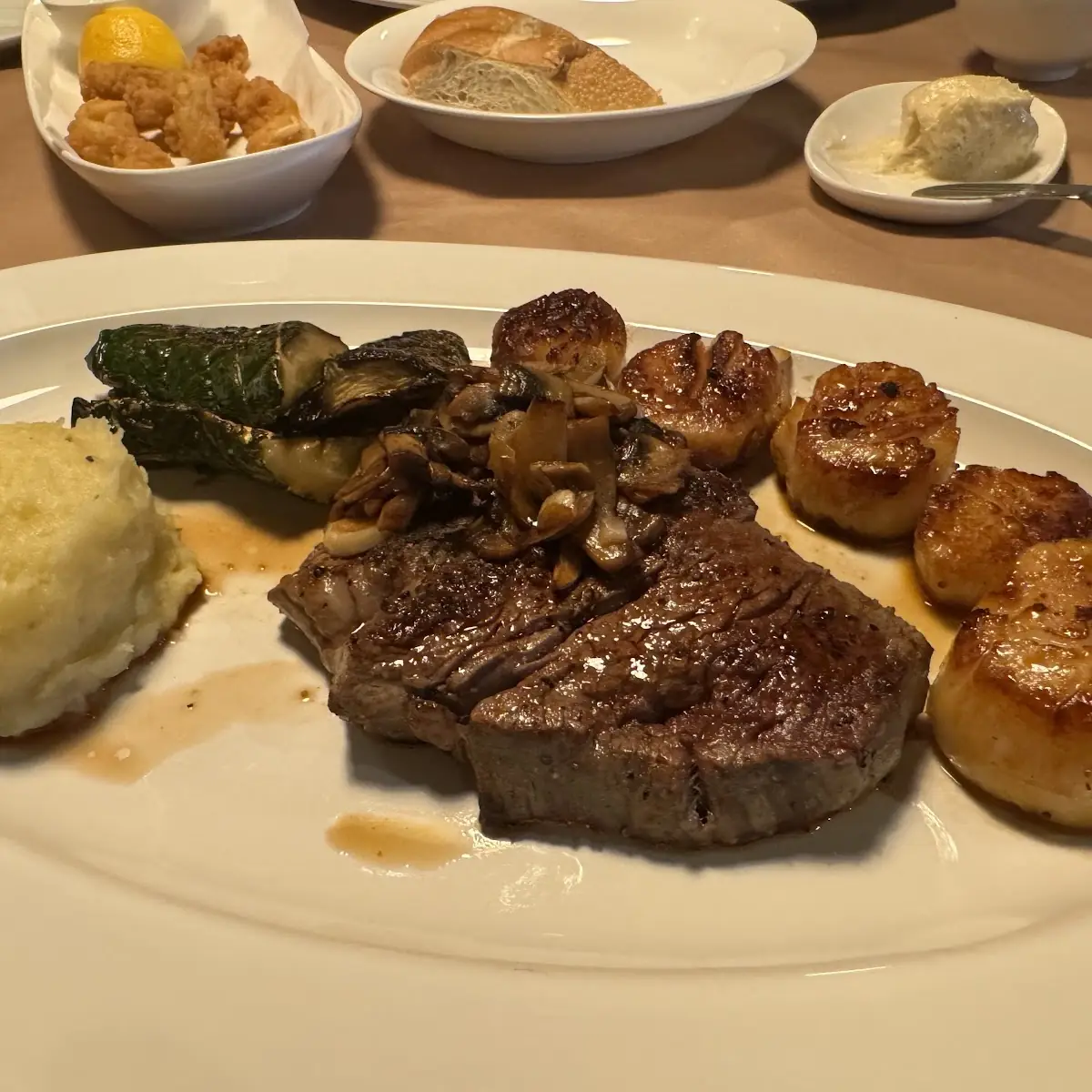 Filet Mignon with Scallop