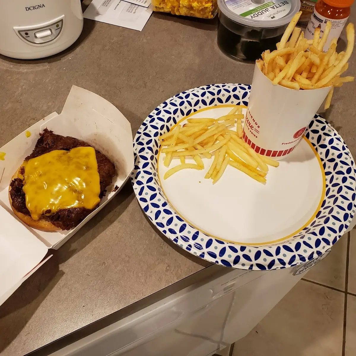 Plain Freddie's Double Cheeseburger Combo