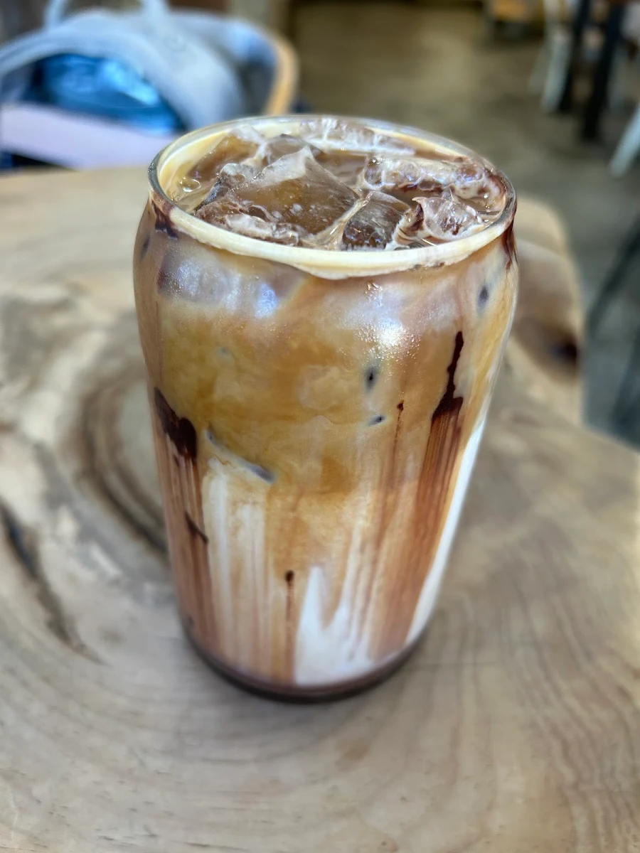 Iced Americano and Iced Latte