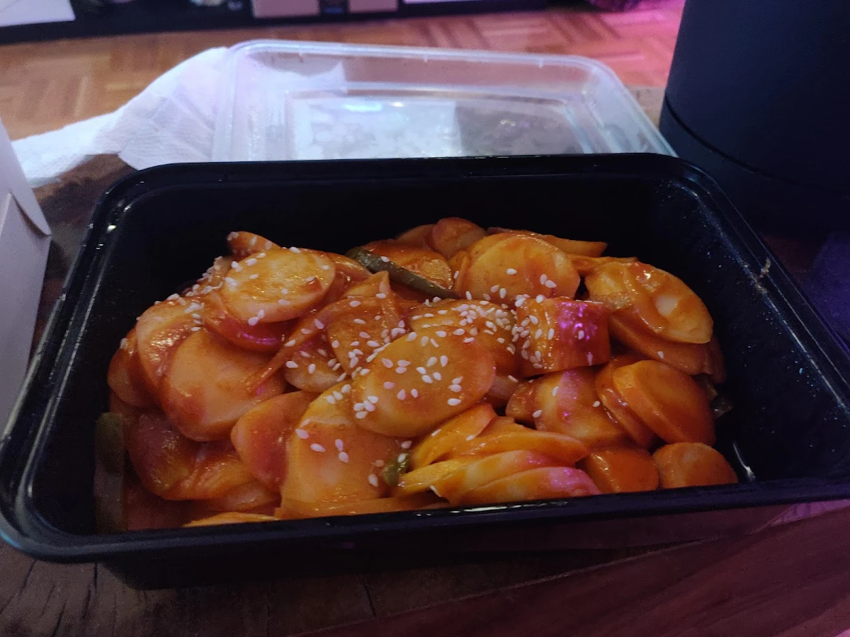 Tteokbokki, Golden One Fried Chicken