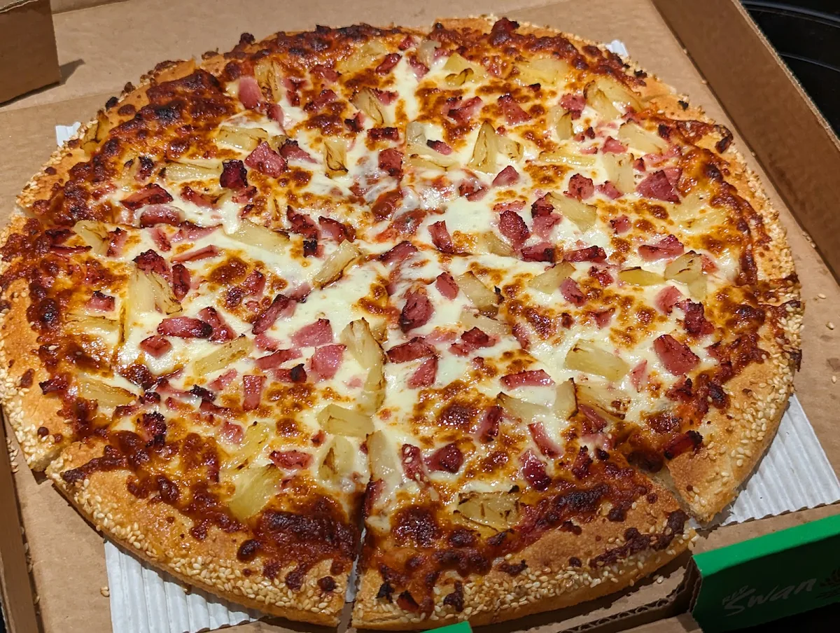 Hawaiian Pizza