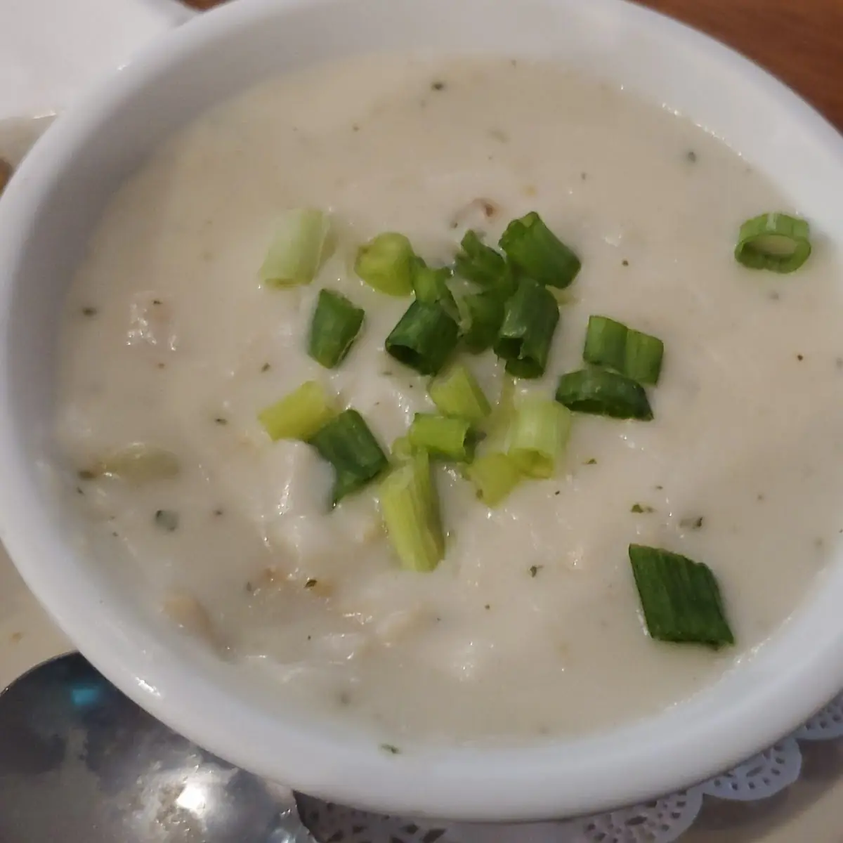 Clam Chowder Soup and Salad
