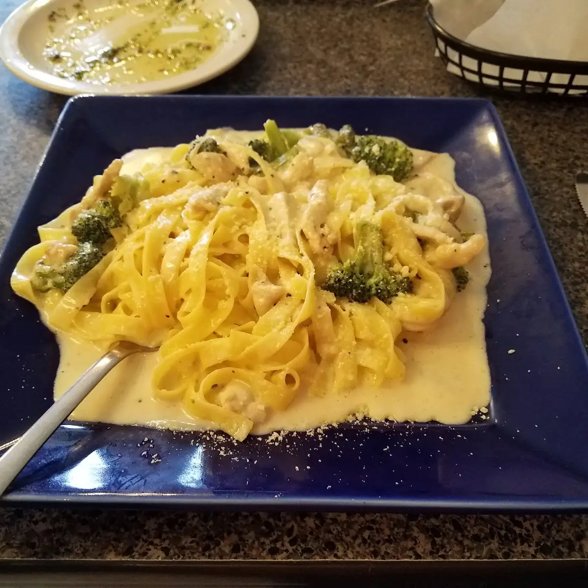 Chicken Broccoli Alfredo