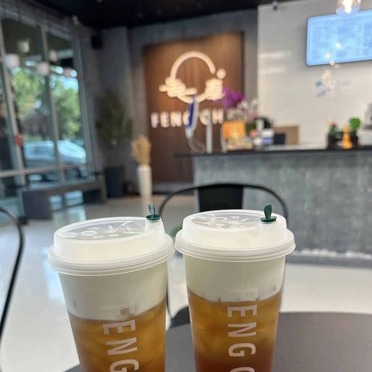 Oolong Tea with Cheese Foam