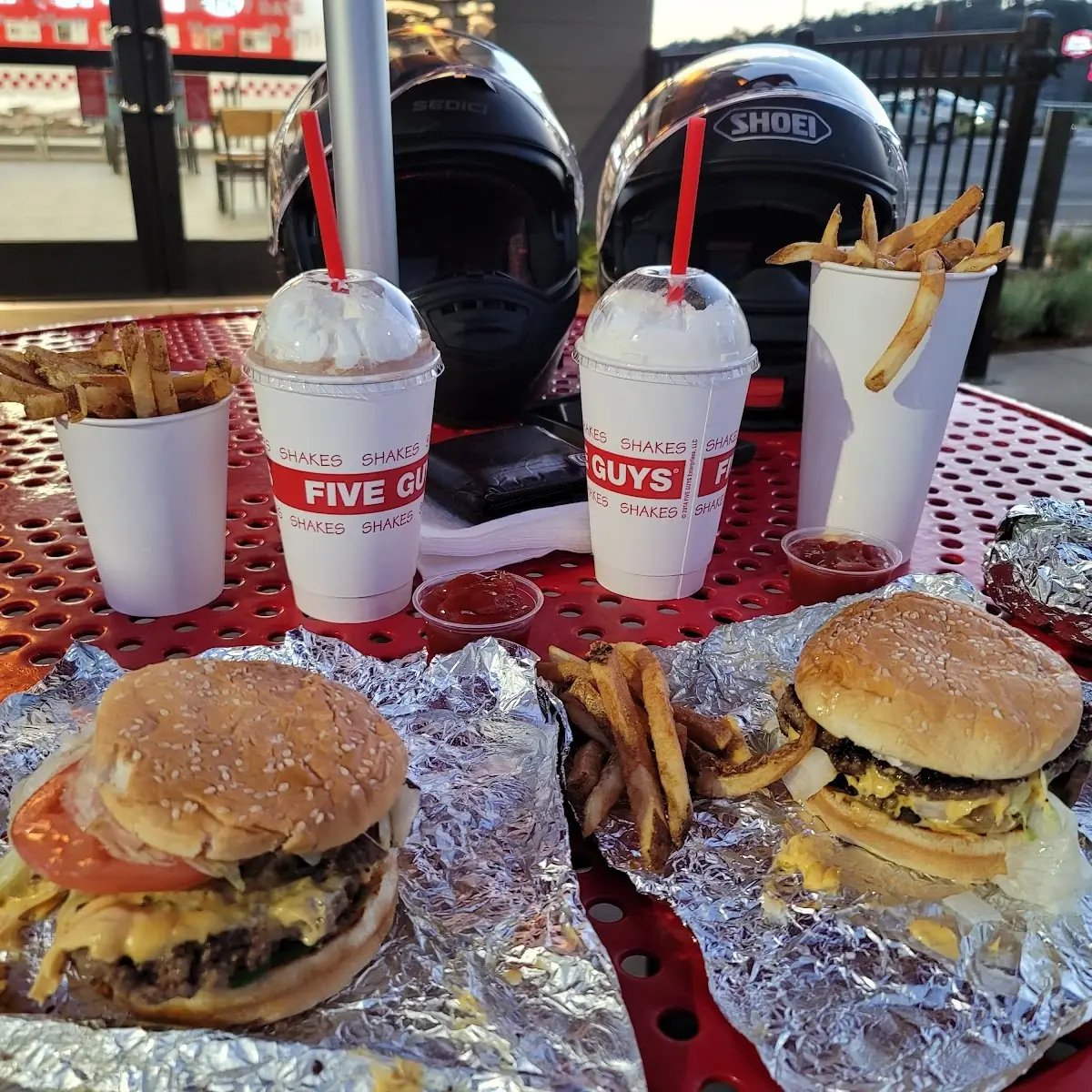 Big Bacon Cheeseburger with Extras