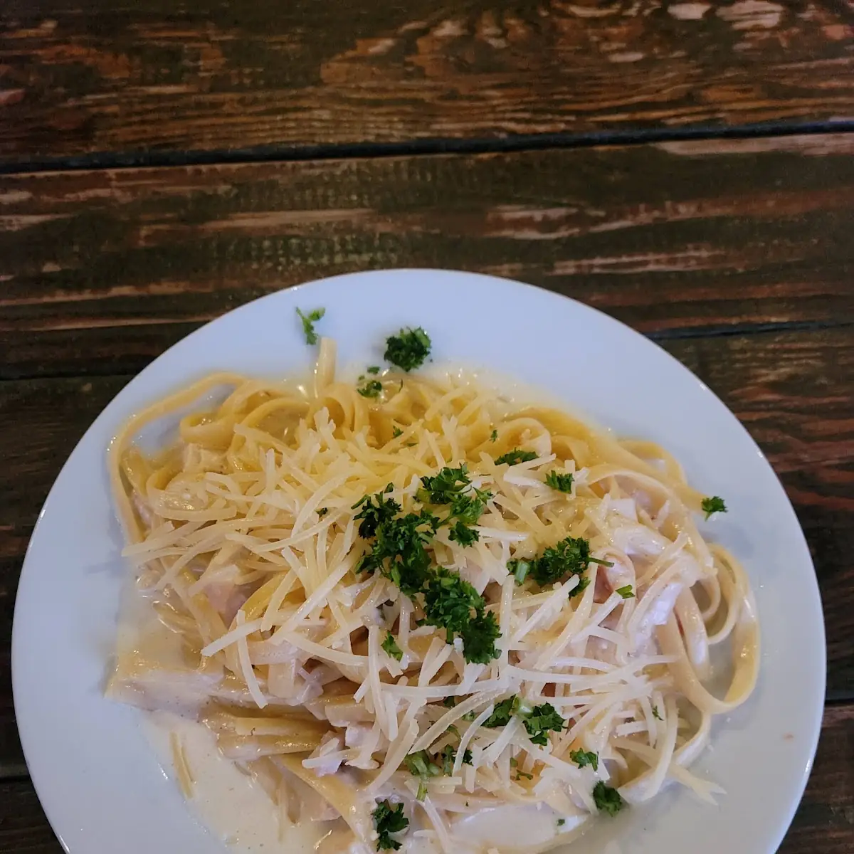 Fettuccine Alfredo