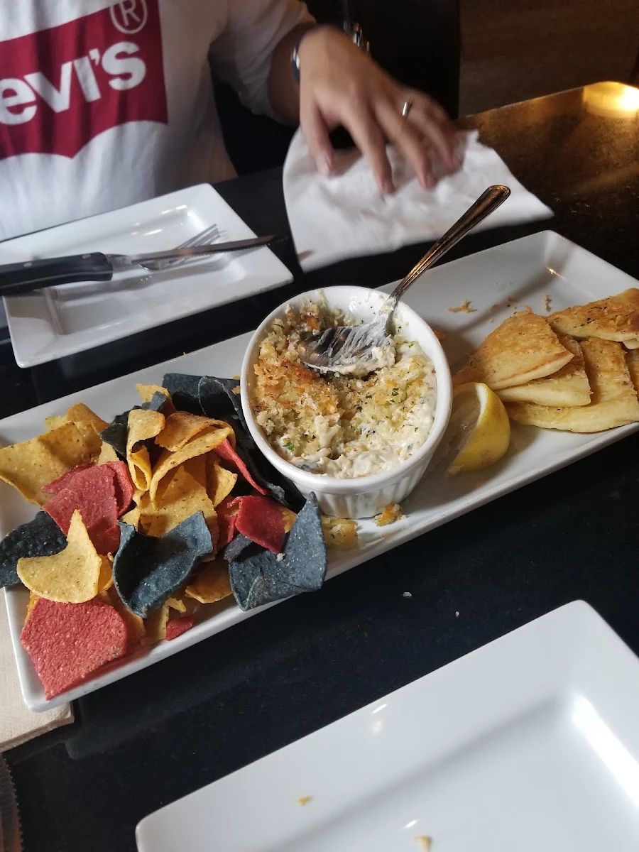 Crab Dip, Fort Pub & Grill