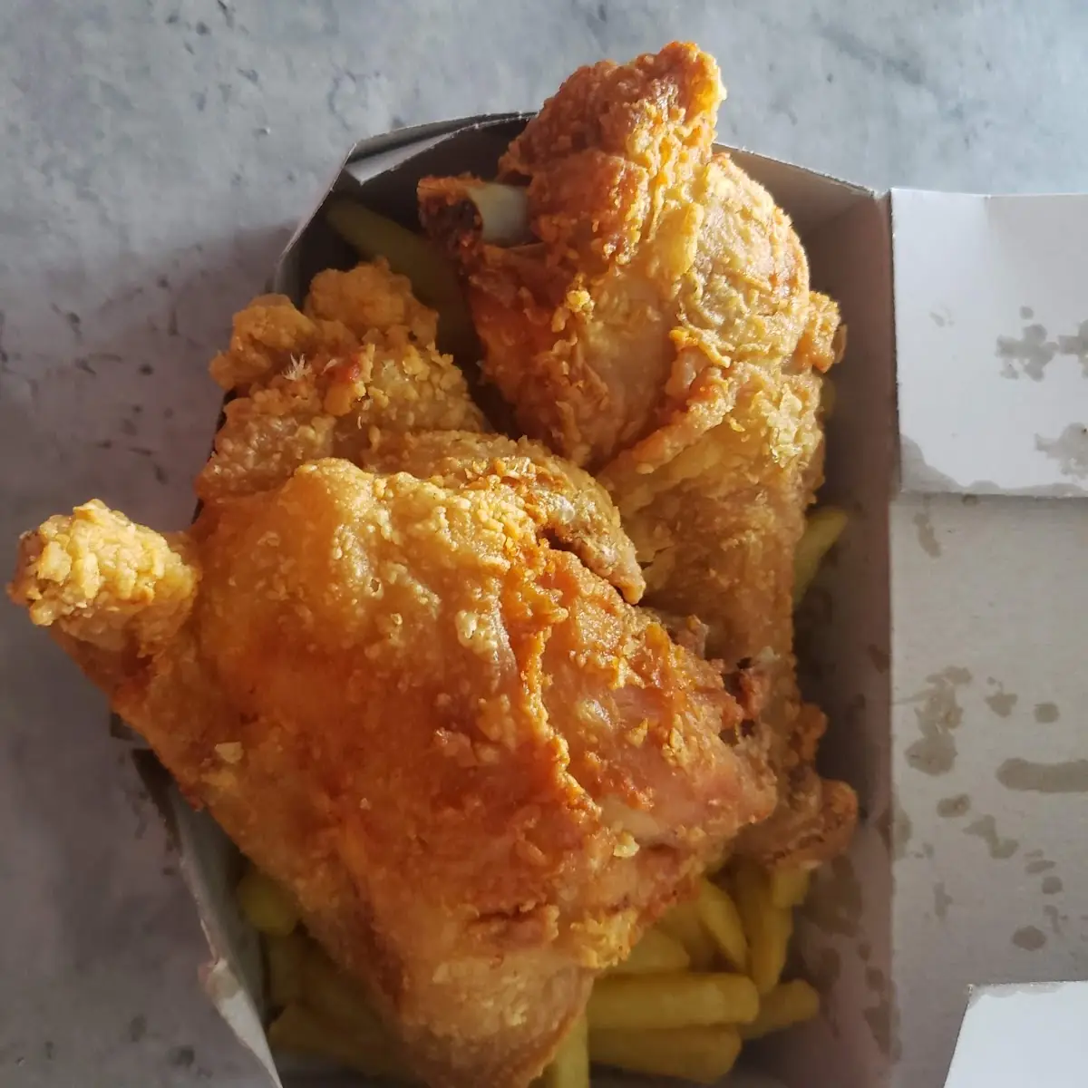 Pollo Frito Con Papas